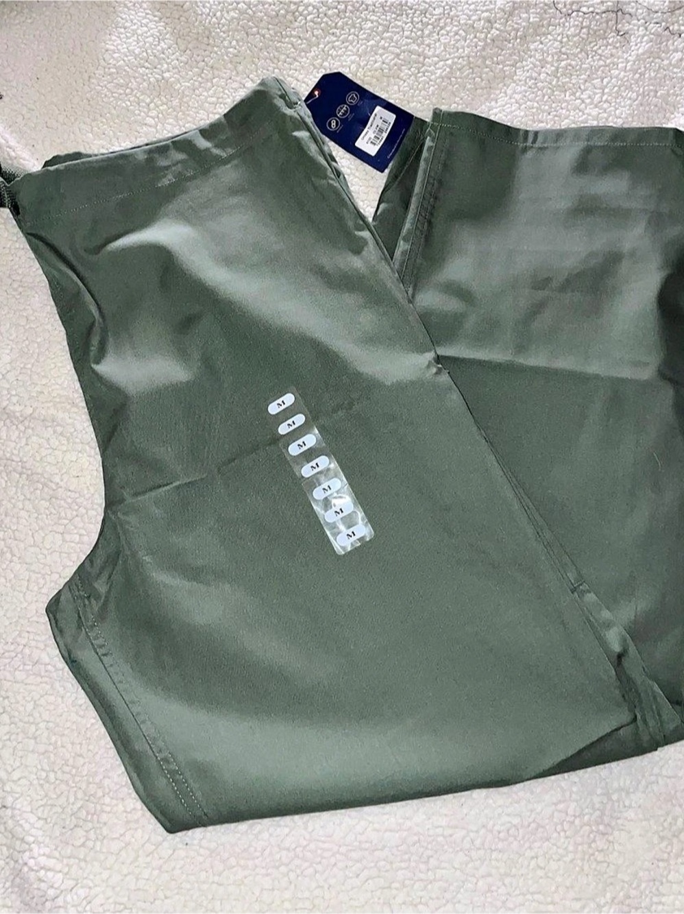 Cherokee Originals Cargo Pants in Green Size Medium NWT